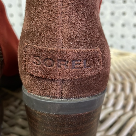 Sorel suede - Picture 5 of 10